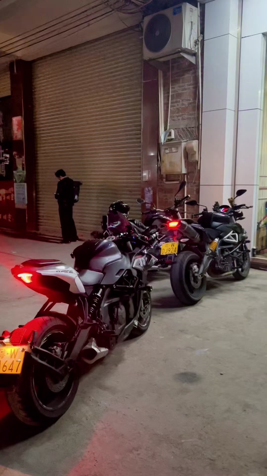 赛600追600黄龙600声浪对比 - 抖音