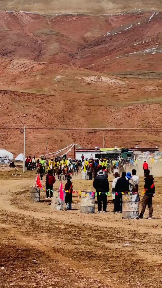 巴青县本塔乡赛马节2025