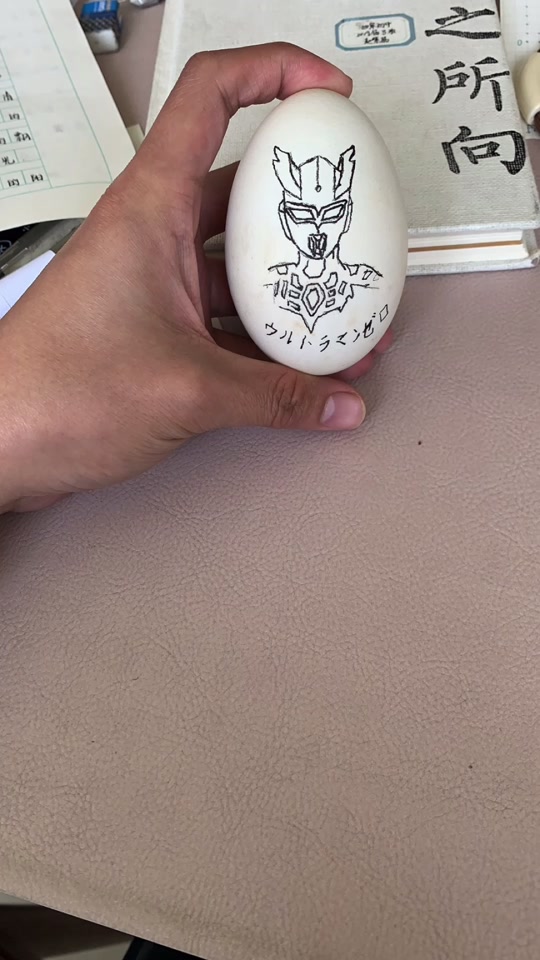 奥特曼鸡蛋彩绘