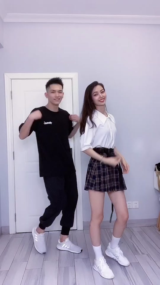 黄则怡个人资料几岁 - 抖音