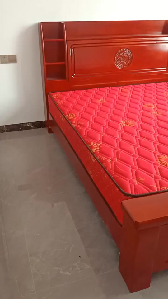 合心家私:感谢老板的关照,五张床全选海人竹床垫