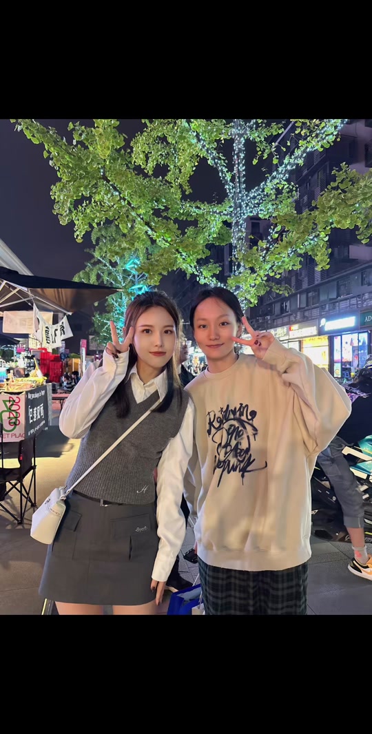 周迅邵雨轩_邵雨轩个人资料学历_邵雨轩个人资料身高 - 抖音