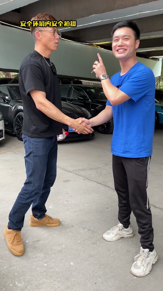 崔啸车评人 - 抖音