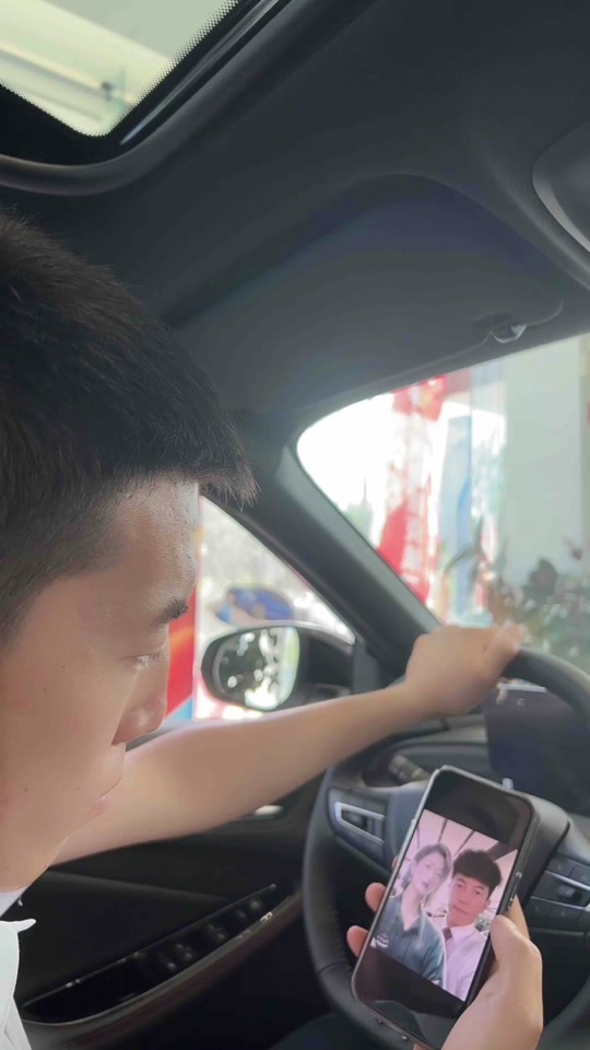 你还记得坐在你自行车前杠上的女孩吗
