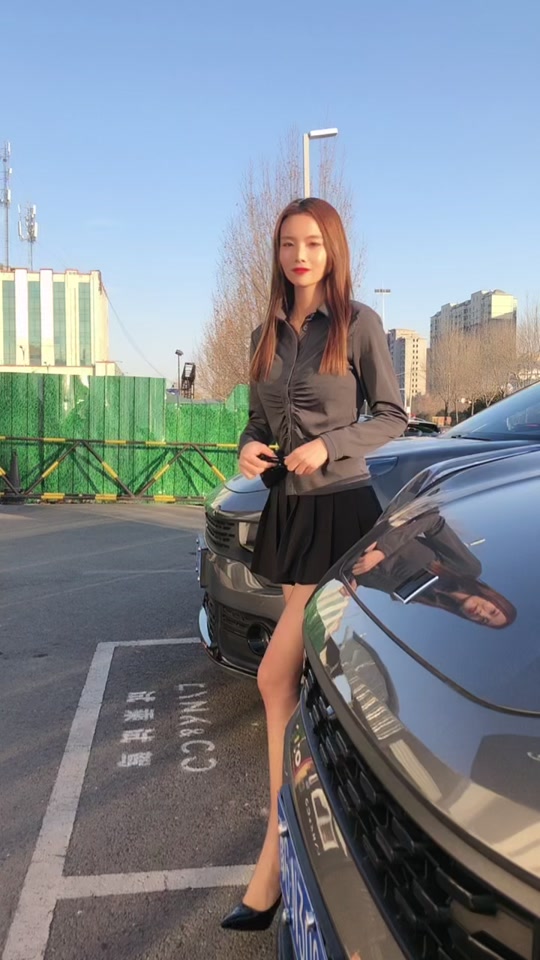 奇领小天儿虎牙跳舞