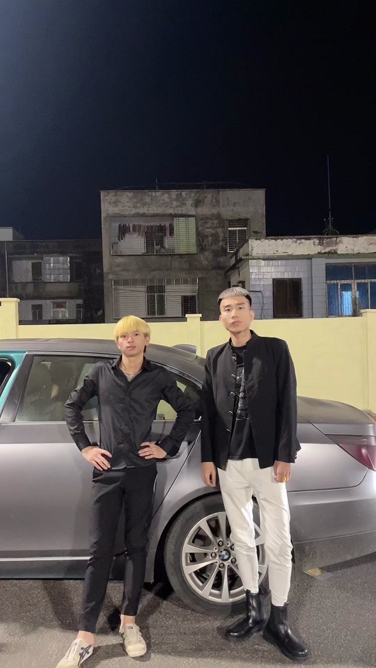 十三不是老六_广西十三鹰老六两个人打十二个人_广西老六打雷州阿鹏