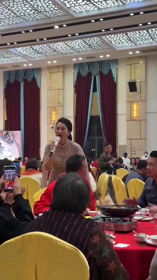 广州电视台主持人珠珠_新闻大求真珠珠真名_演员珠珠个人资料 - 抖音