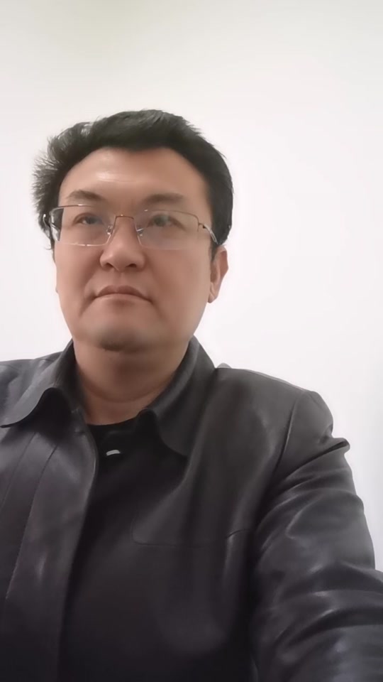 武威一中校长马骁