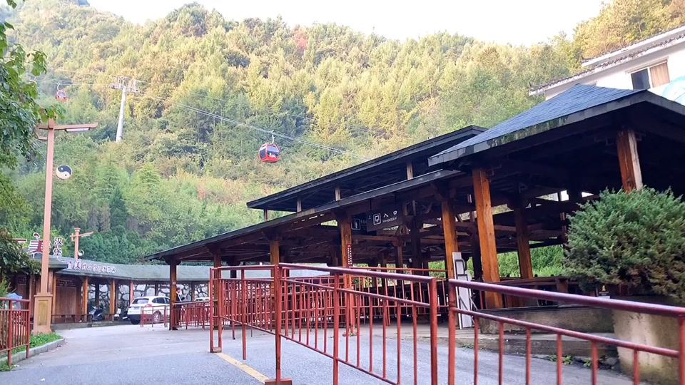 七里坪到金顶攻略 - 抖音