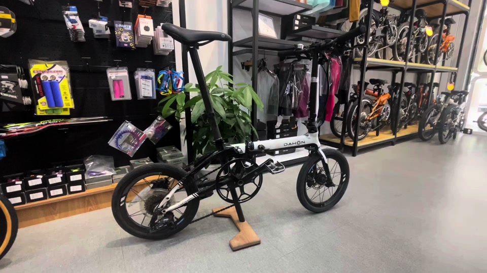 大行k3 plus怎么外折改内折 - 抖音