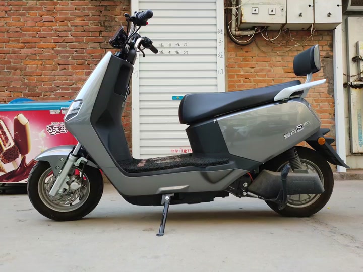 爱玛魔兽电动车电池仓多大 - 抖音