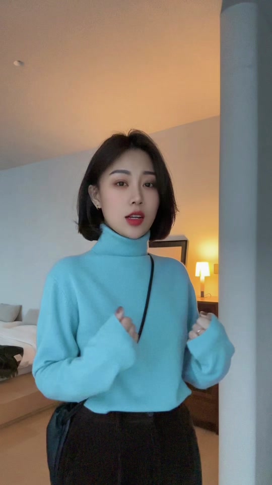 18年吴茜妮和她老公视频
