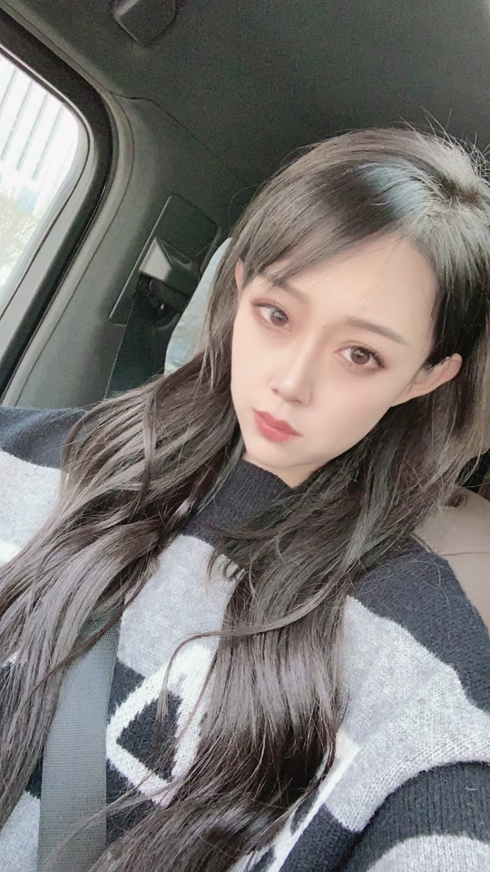 飞侠哥和三瓶还有梦梦_艺人健哥和梦梦怎么了_快手亿人健哥和梦梦