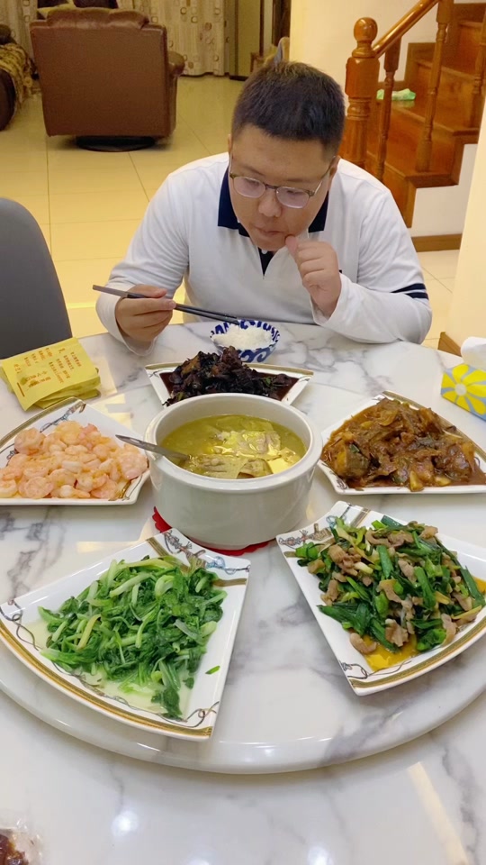 舒然妈妈长啥样_舒然的老公是谁_舒然什么意思 - 抖音