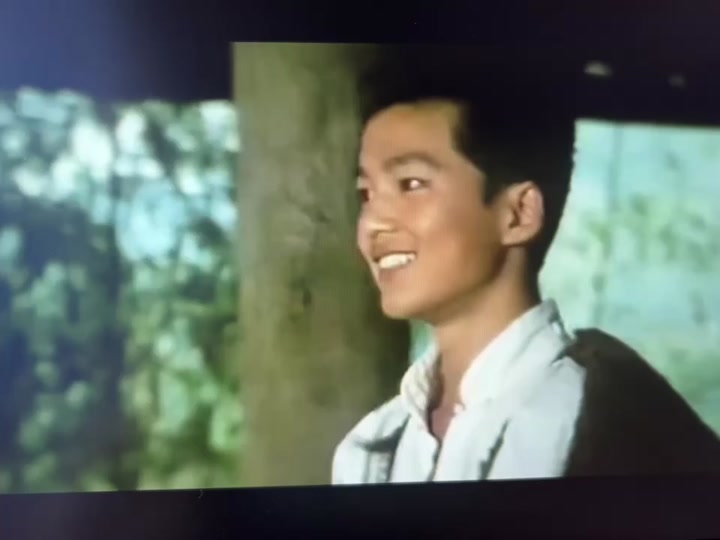 边城饰演者傩送二佬石磊现状 - 抖音