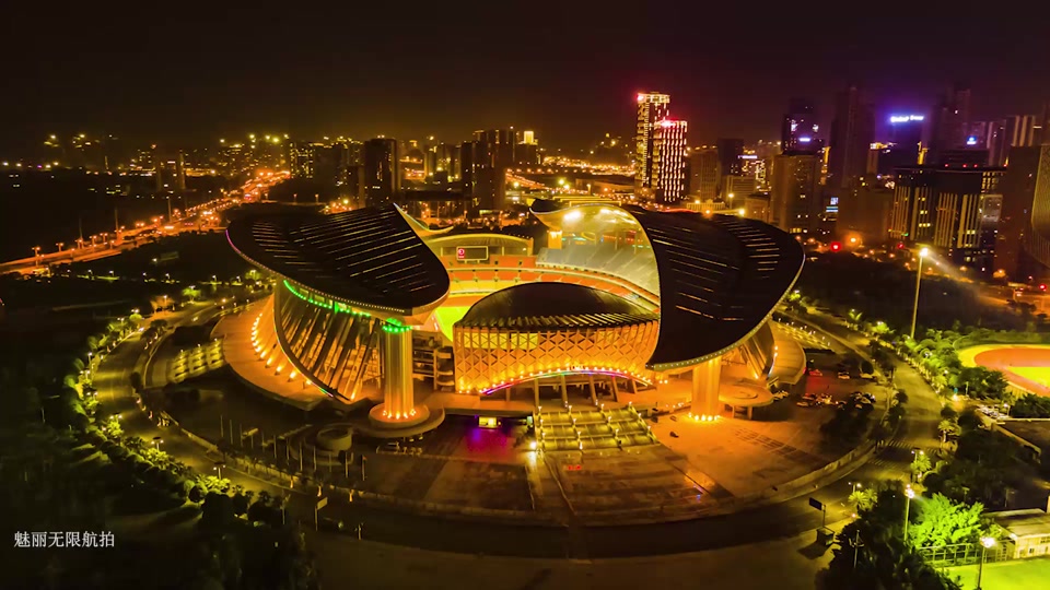 南宁凤巢体育馆寓意_广西南宁凤巢体育馆