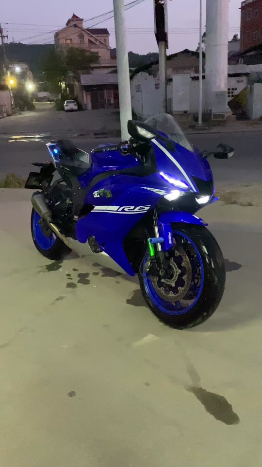 国产雅马哈r6 - 抖音