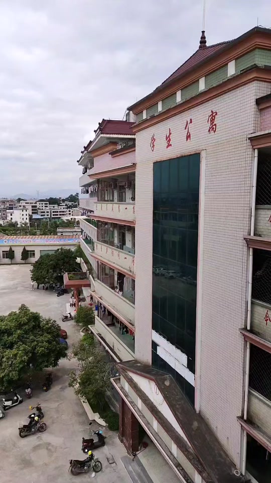 漳州英才学校2025迎新晚会