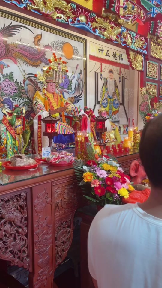 港西村21岁妈祖乩童是真的吗 - 抖音