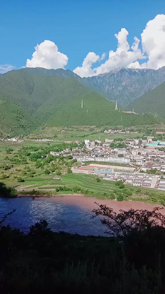 搬迁到叶枝规划图_德钦搬迁叶枝确定了吗_德钦县城搬迁至维西县叶枝镇