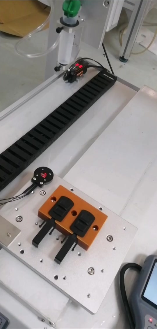 点盛点胶机操作方法_点盛点胶机对针头教程