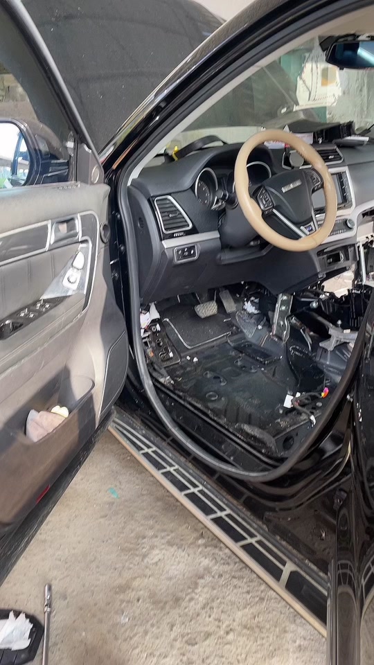 17款哈弗h6酷派门板拆卸教程 - 抖音