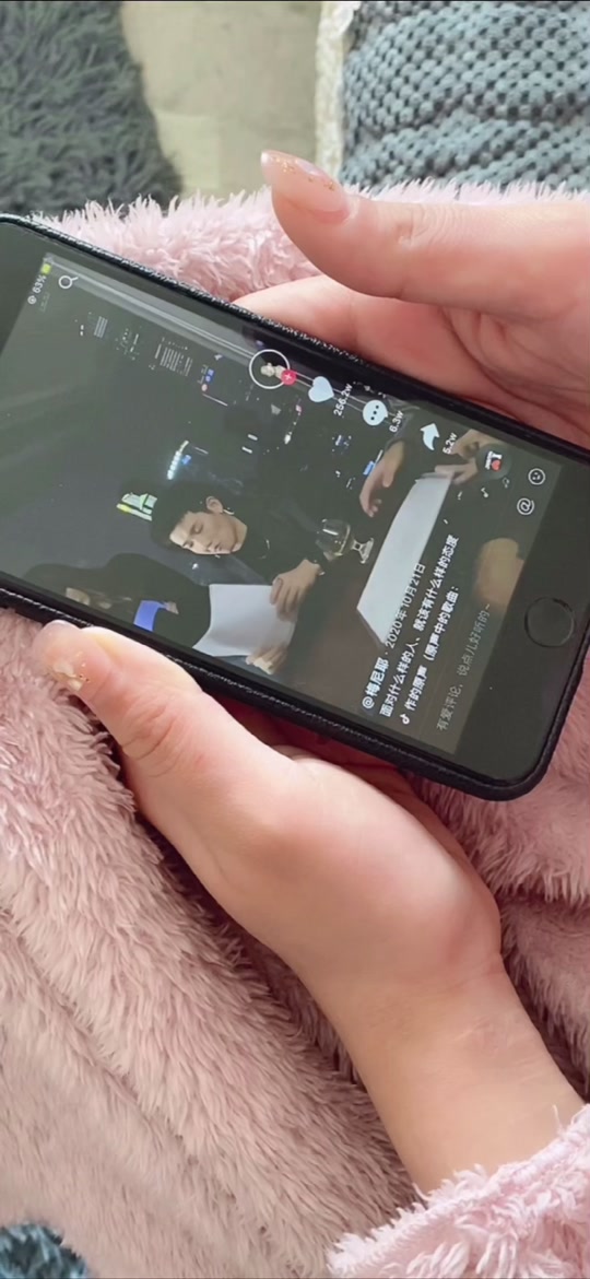 梅尼耶碰杯_梅尼耶碰杯bgm_梅尼耶碰杯是什么意思 - 抖音