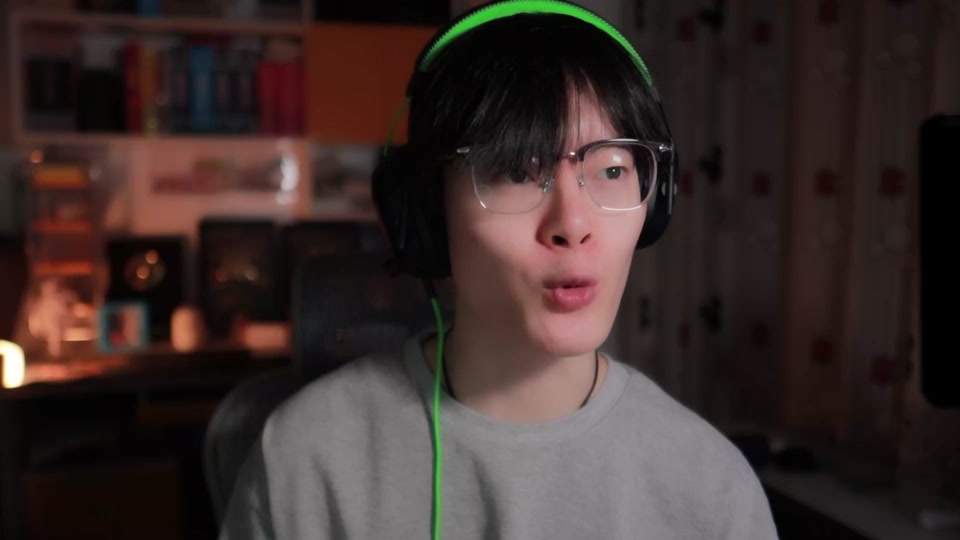 沙雕网友咸叽叽:【reaction】国内最火的top10短视频,就这?