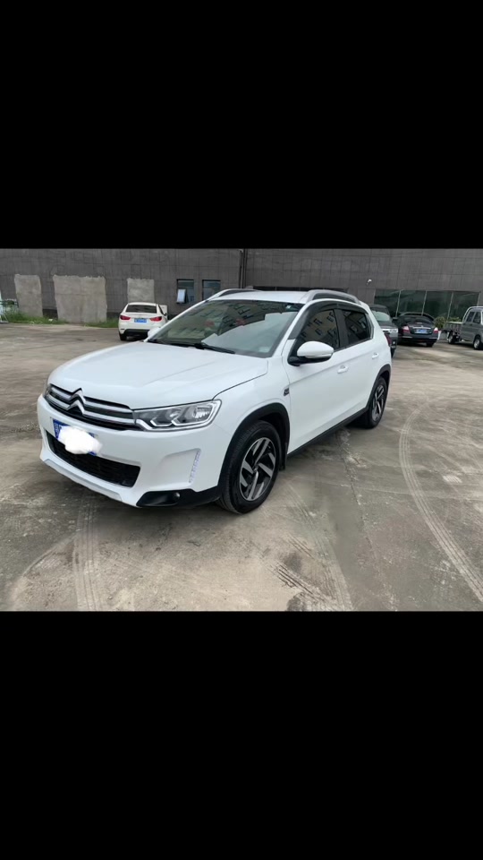 16款雪铁龙c3xr带中控屏吗 - 抖音