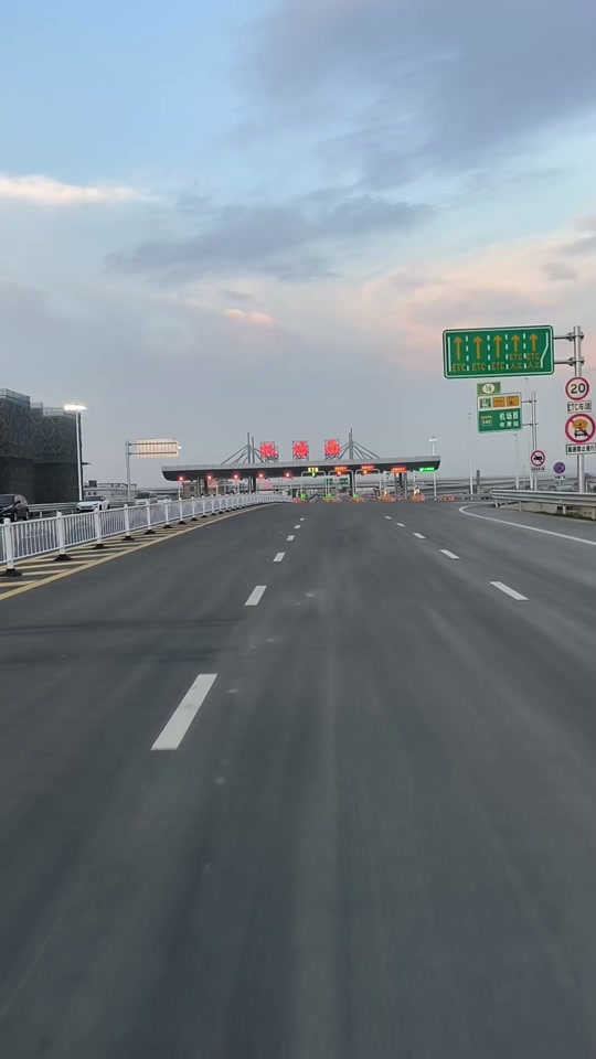 广州机场第二高速公路黄埔出口 - 抖音