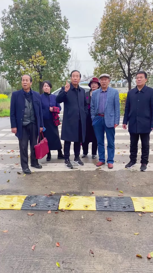 安徽泾县后山张必清