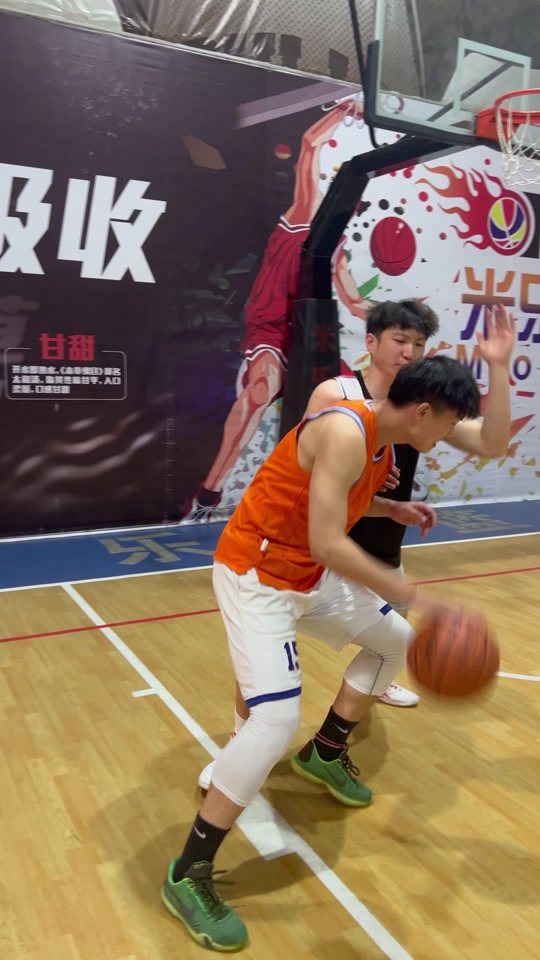 北体篮球超哥_北体篮球超哥是谁_北体篮球俊哥 - 抖音