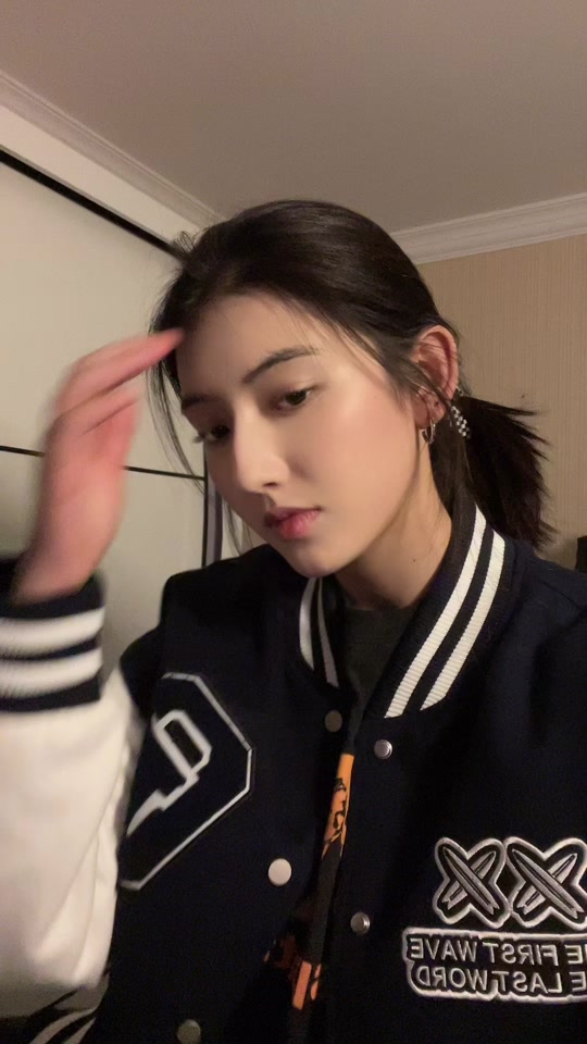 伊米娜 孙一宁_演员伊米娜_伊米娜个人资料(简介,身高,年龄) - 抖音