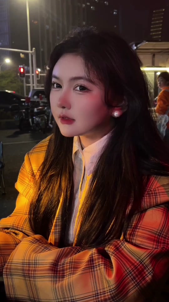 莫叫姐姐抖音号 - 抖音