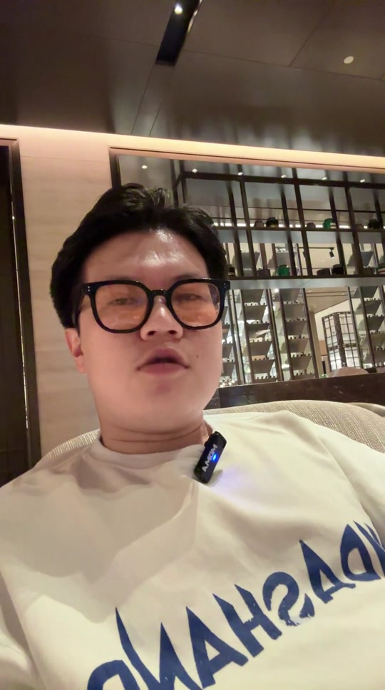 成都余哥余元奇是什么来头_成都余元奇个人资料_成都余元奇如何起家的