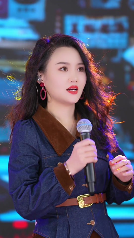 贵阳二小姐(月子恢复中):老歌,昨夜星辰!