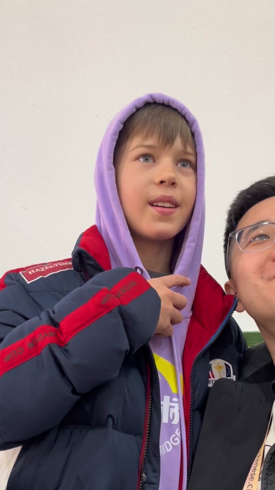 尤子君和萨沙汉语桥