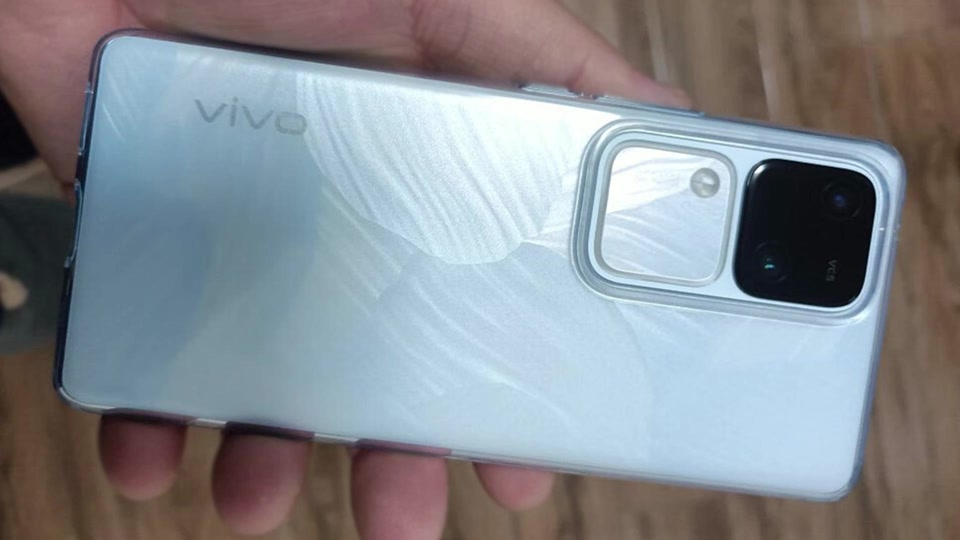 vivos18对比华为nova11