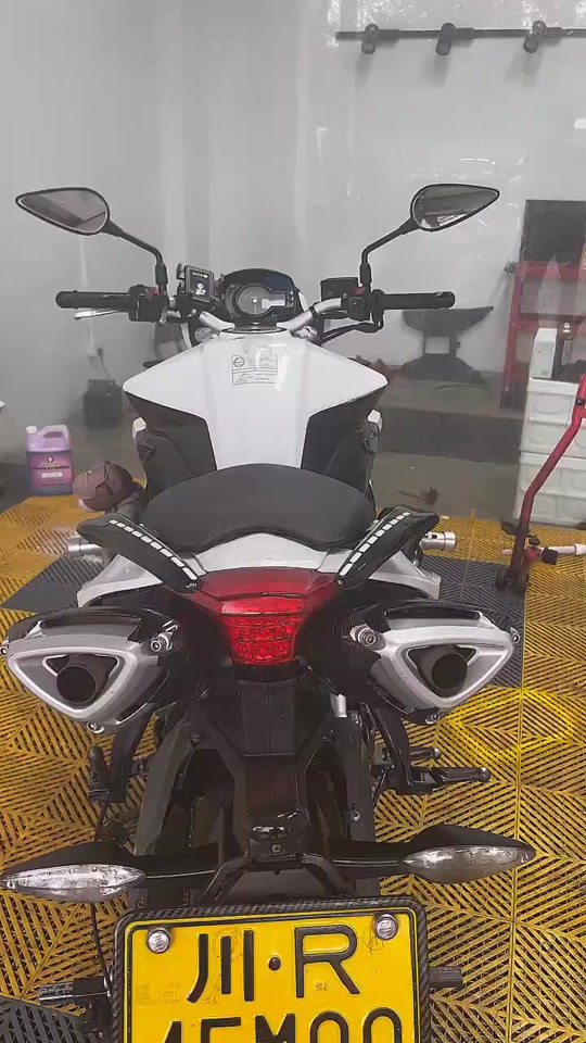 赛600追600黄龙600声浪对比 - 抖音