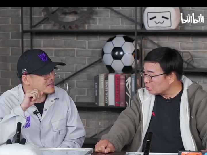 董路杨毅韩乔生 - 抖音