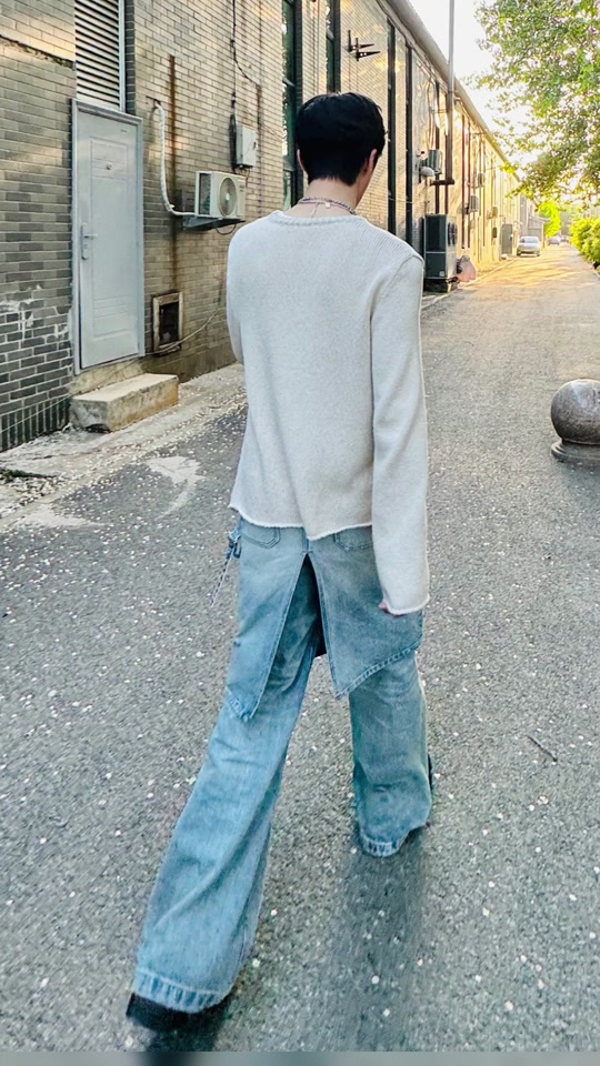 范丞丞背影照 - 抖音