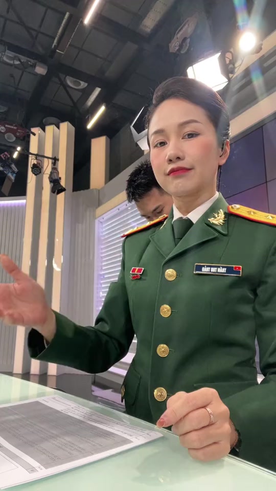 越南军事频道主持人陈绍秋什么军衔 - 抖音