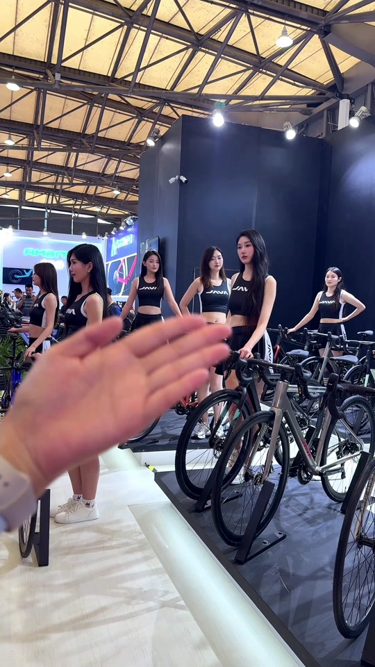 上海自行车展能干啥 - 抖音