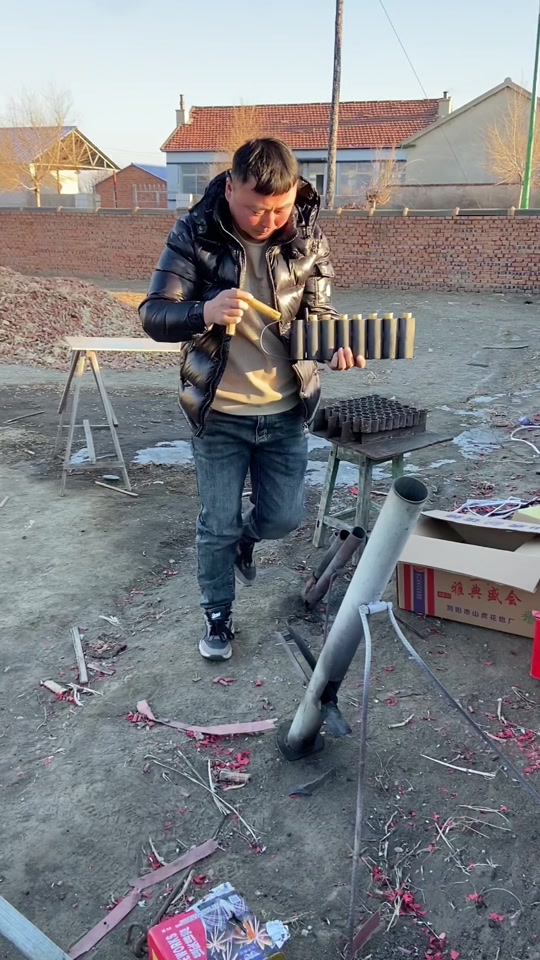 徒手点二踢脚