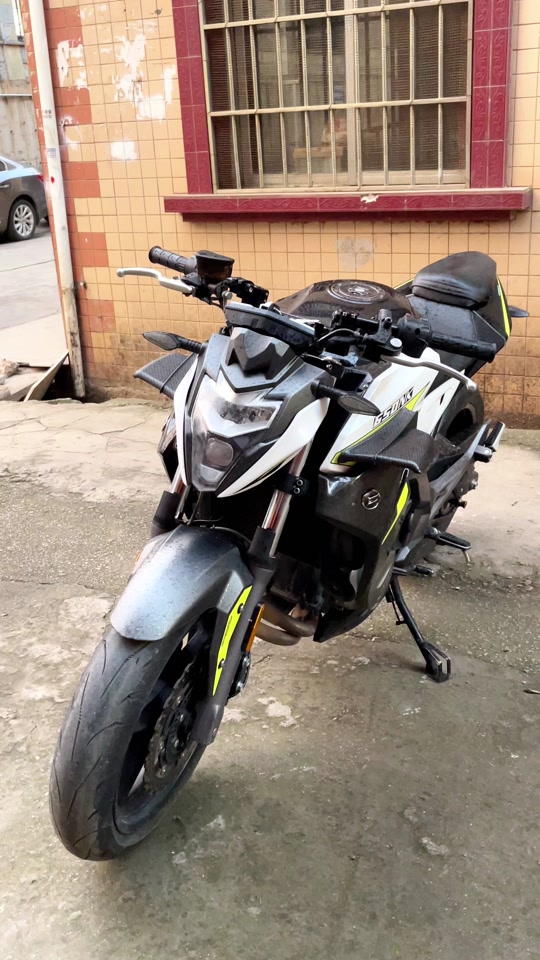 春风650nk19款和18款的区别 - 抖音