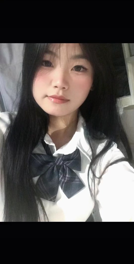 北鼻打了把了舅不愧是jk jk 厚黑美学 好朋友是生活的解药 随拍 抖音