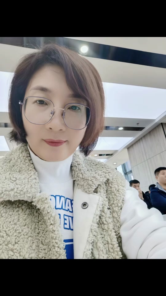 无锡陆晓怎么成名的_无锡陆晓是哪里人_无锡陆晓燕为何那么优秀 - 抖