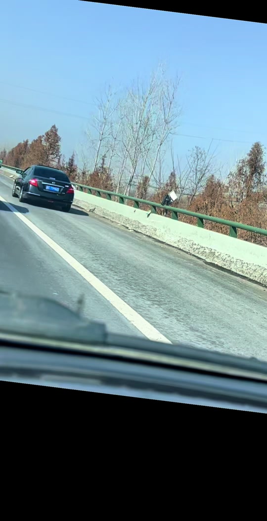 今天得应急车道是否有你s12滁新高速159 #春节高速 #抓拍瞬间 #堵车