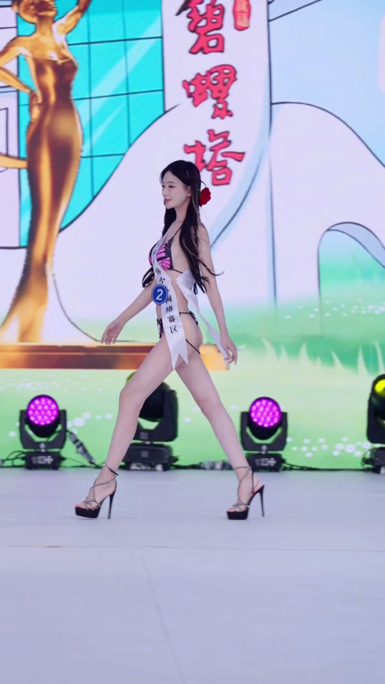 环球小姐为什么穿泳装 - 抖音