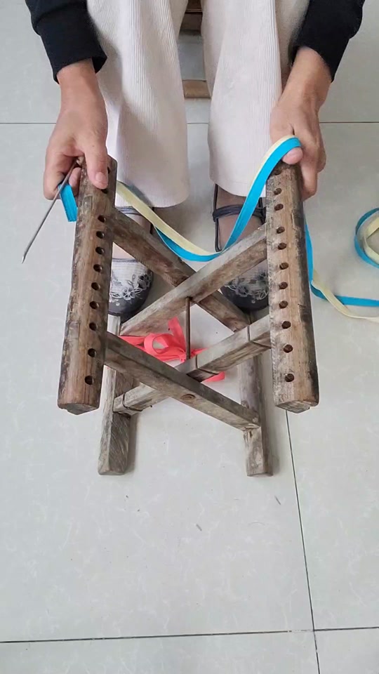 12孔马扎编绳方法